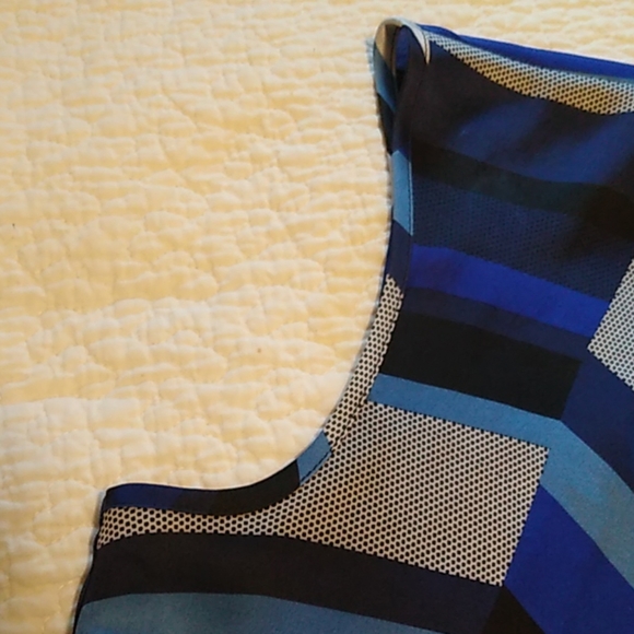 Liz Claiborne Blouse - Picture 8 of 8